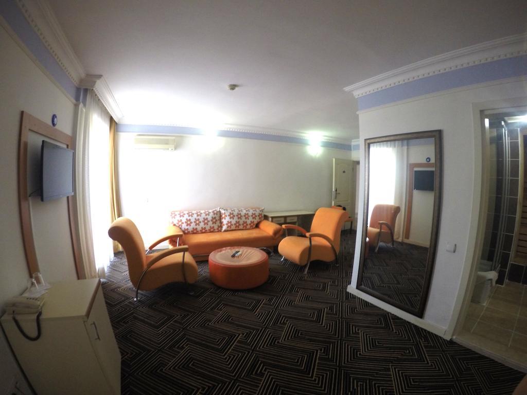 Orient Resort Hotel Fethiye Exterior photo